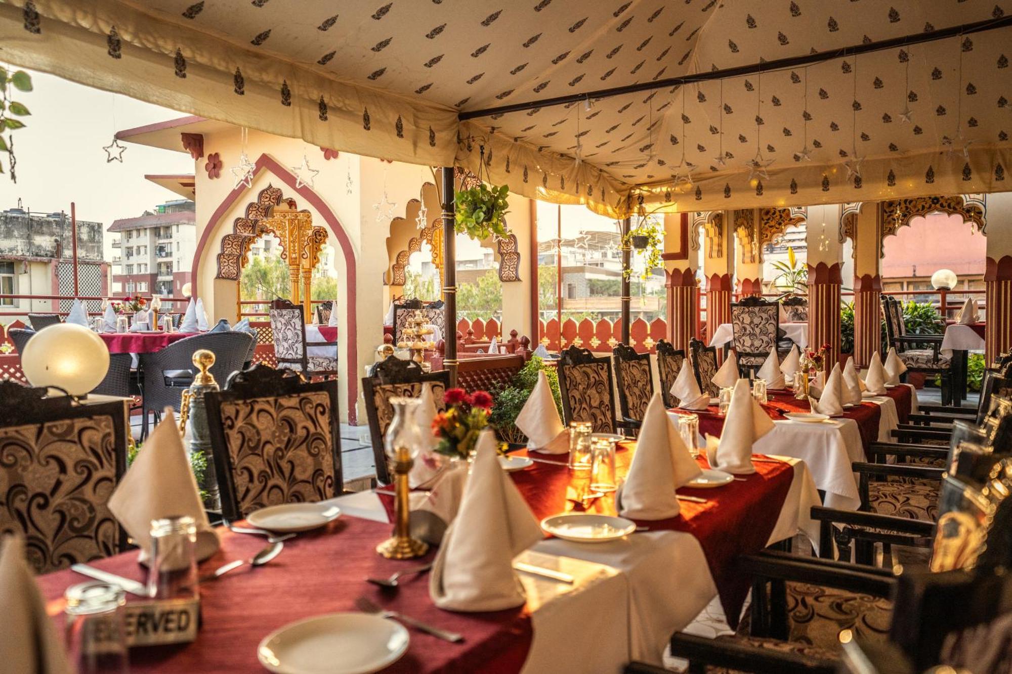 Umaid Bhawan - A Heritage Style Boutique Hotel Dźajpur Zewnętrze zdjęcie