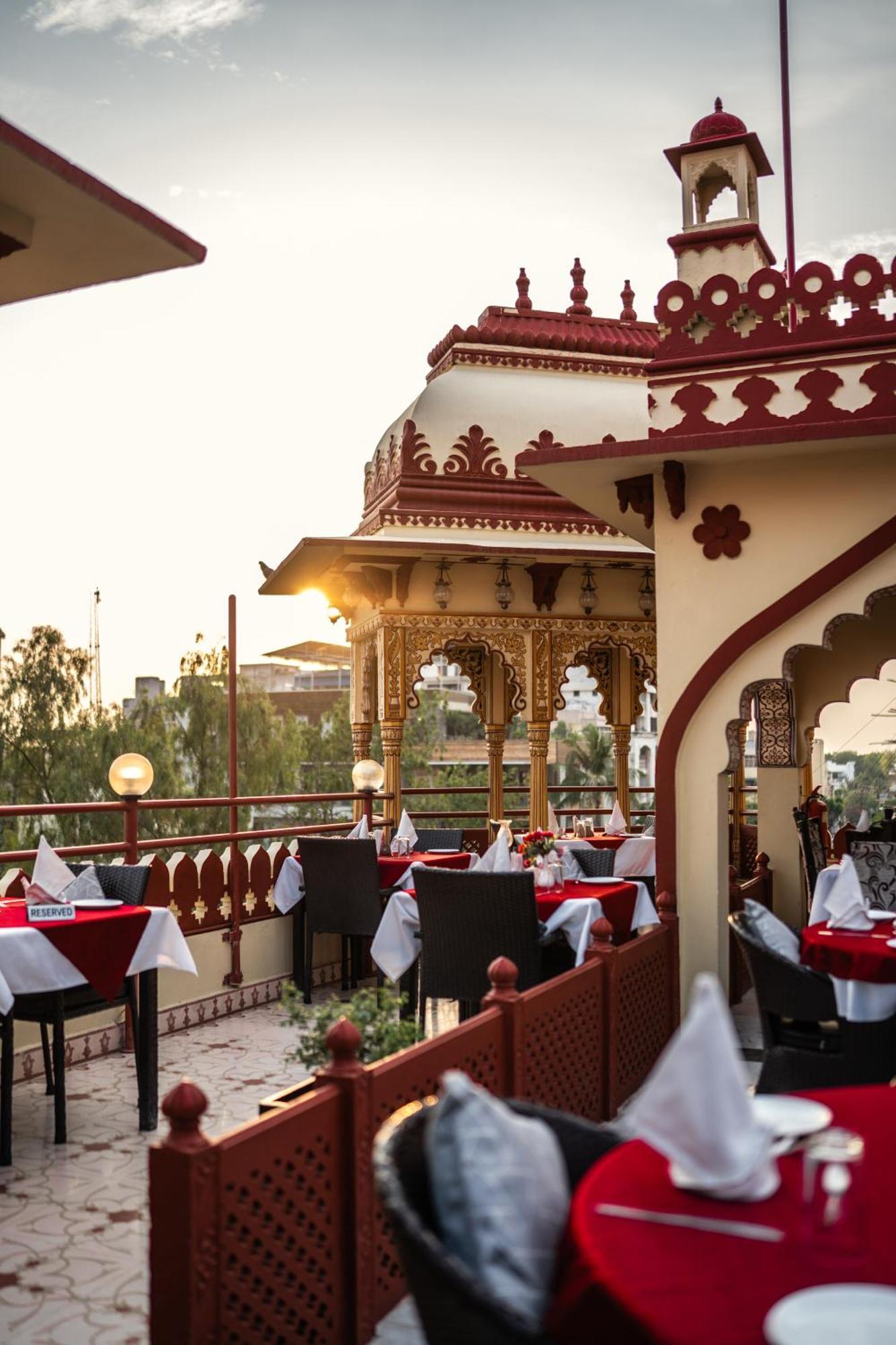 Umaid Bhawan - A Heritage Style Boutique Hotel Dźajpur Zewnętrze zdjęcie